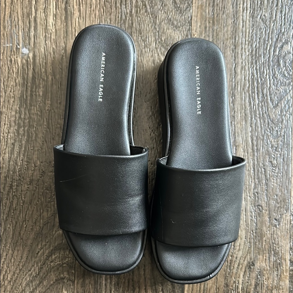 American Eagle Black Slide Sandals
